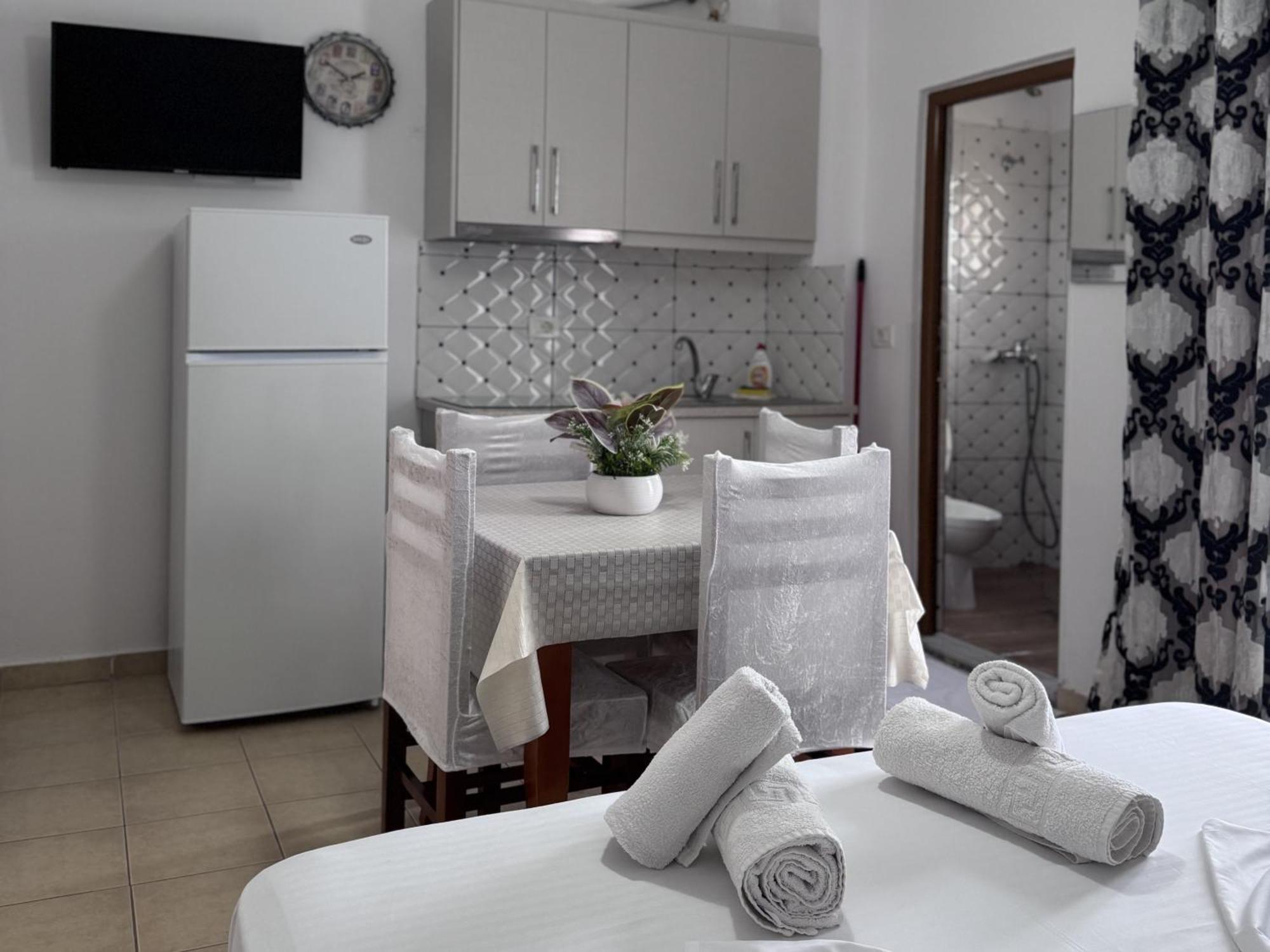 Handmade Stone Villa Εξαμίλιο Εξωτερικό φωτογραφία
